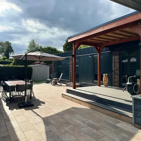 Maya Tempel - De Ijsvogel Hottub-sauna *