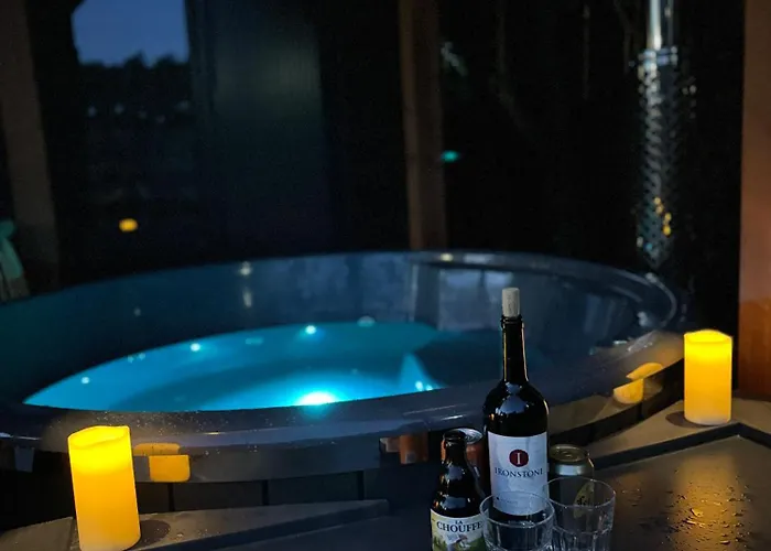 Maya Tempel - De Ijsvogel Hottub-sauna * Voorthuizen