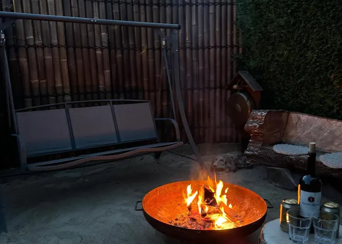 Maya Tempel - De Ijsvogel Hottub-sauna Camping *