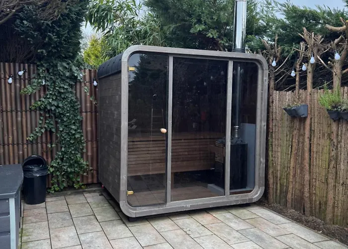 Maya Tempel - De Ijsvogel Hottub-sauna